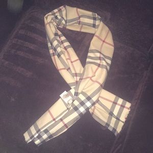 Burberry scarf